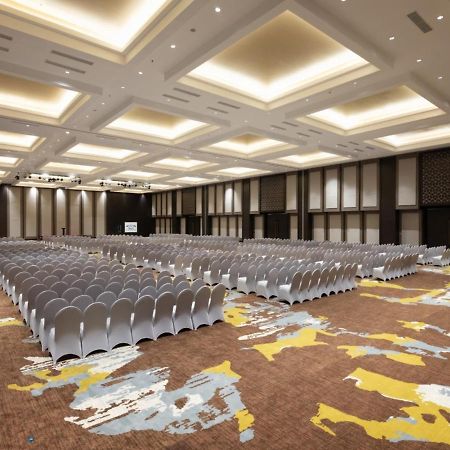 Aston Gresik Hotel & Conference Center Εξωτερικό φωτογραφία