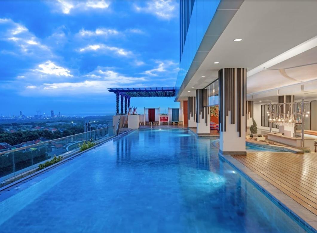Aston Gresik Hotel & Conference Center Εξωτερικό φωτογραφία