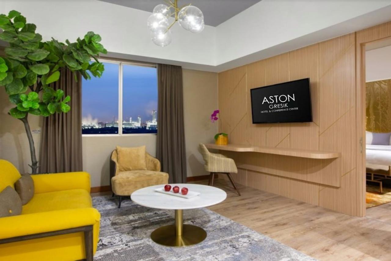 Aston Gresik Hotel & Conference Center Εξωτερικό φωτογραφία