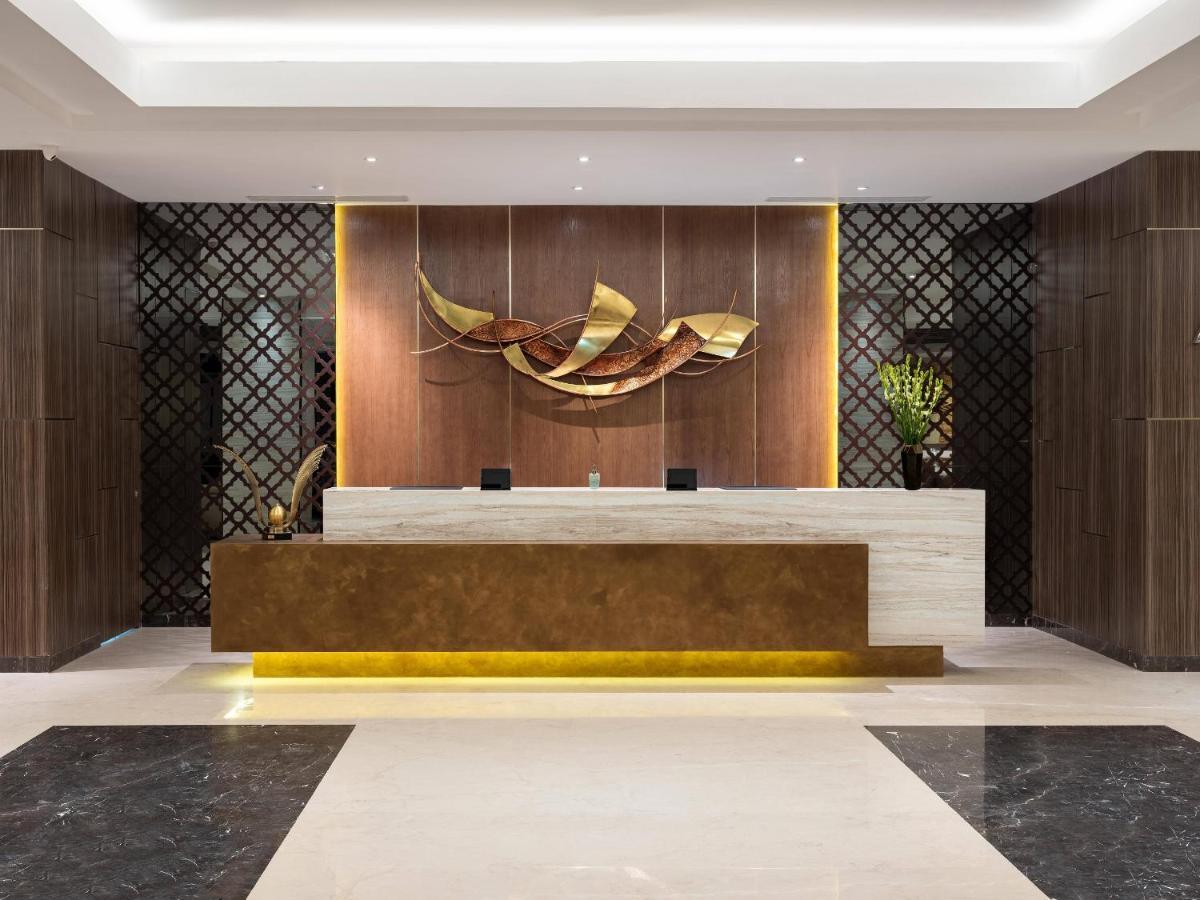 Aston Gresik Hotel & Conference Center Εξωτερικό φωτογραφία