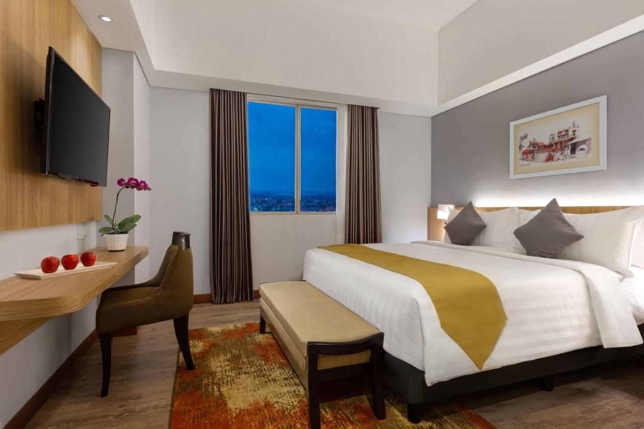 Aston Gresik Hotel & Conference Center Εξωτερικό φωτογραφία