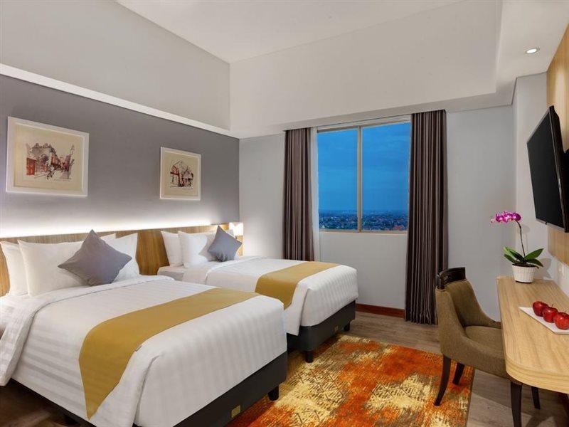 Aston Gresik Hotel & Conference Center Εξωτερικό φωτογραφία